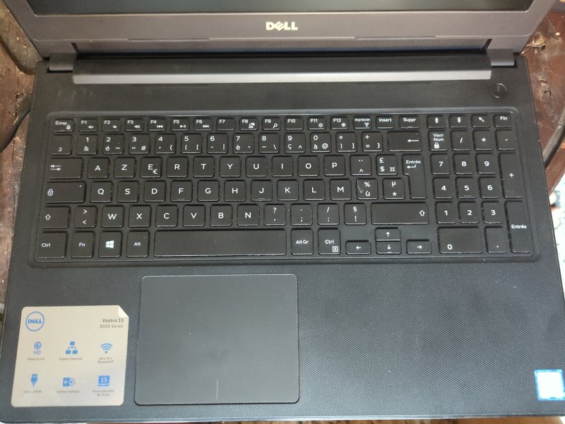 Dell vostro 3568 zoom sur le clavier